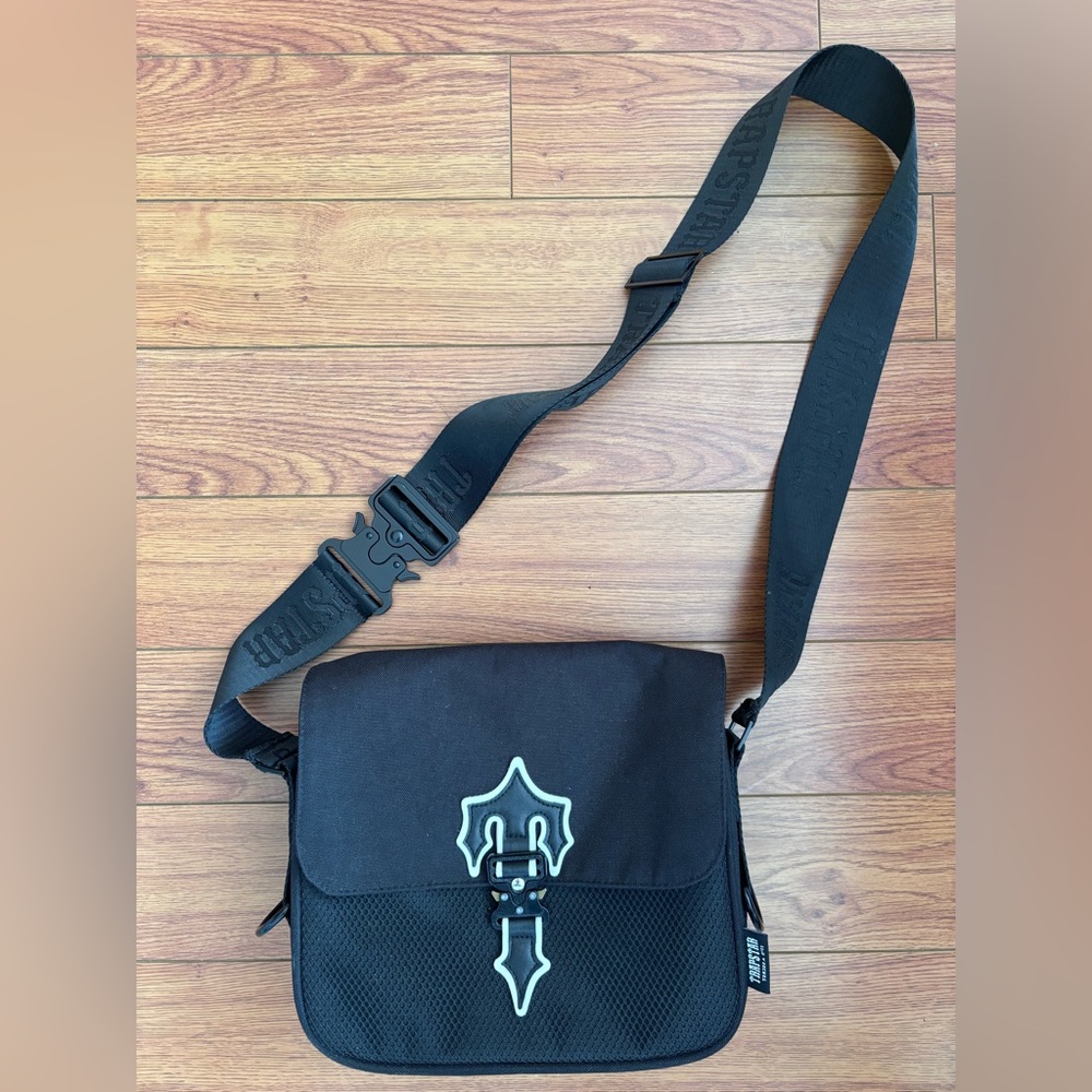 Trapstar Irongate T Crossbody Bag Black